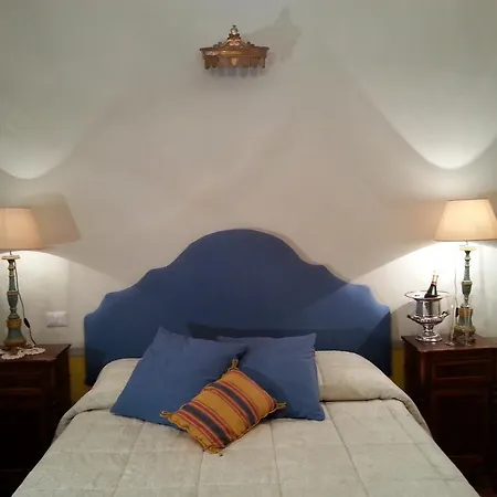 招待所 Pieve Sant'angelo 克利通诺河畔坎佩洛